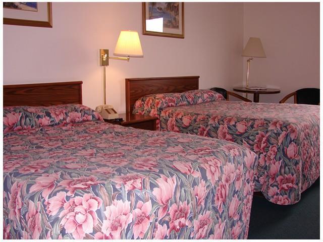 Red Carpet Inn Hillsville Habitación foto